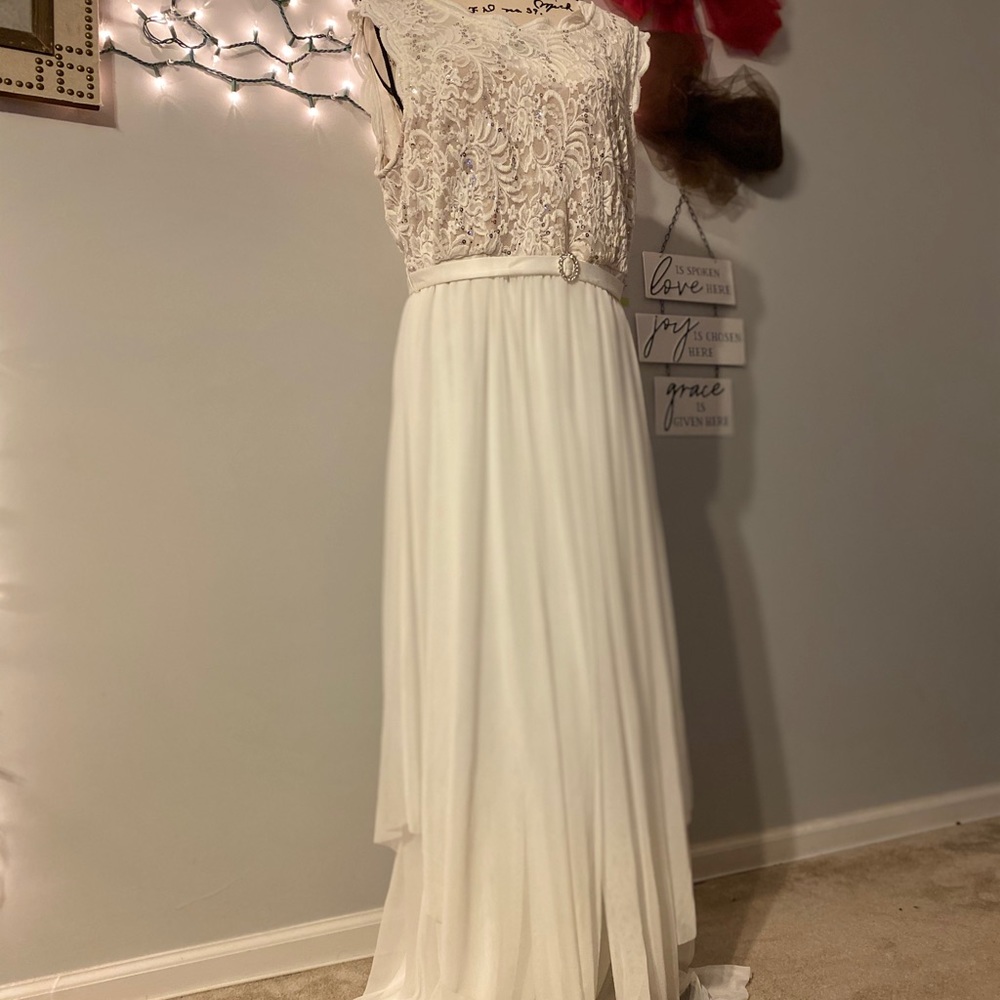 New R&M Richards Bridal gown